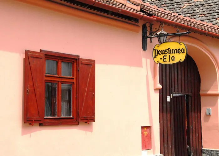 Gästehaus: Pension Ela