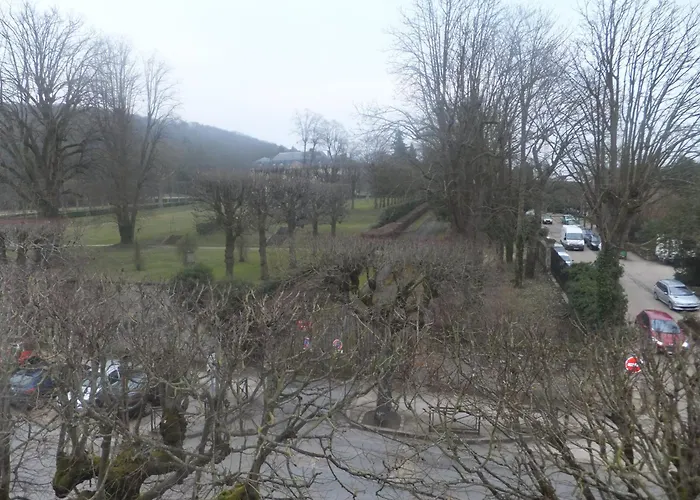 Hotel Le Village Gif-sur-Yvette