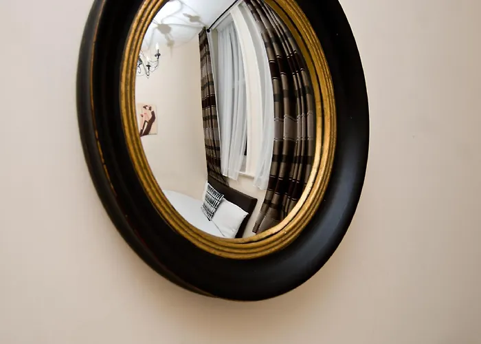 Guest house: The Windmill Hotel