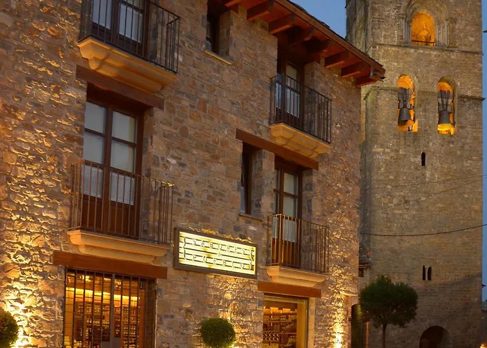 Apartamento: Apartamentos El Palacete de Ainsa