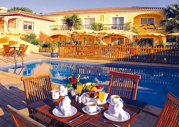 Pet Friendly hotel: Costa D'Oiro Ambiance Village