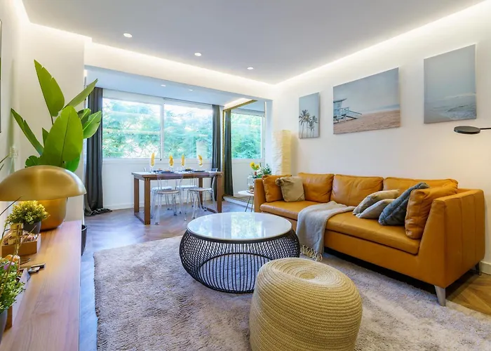 Marbella Playa With Pool &100M From Sea - Happy Rentals