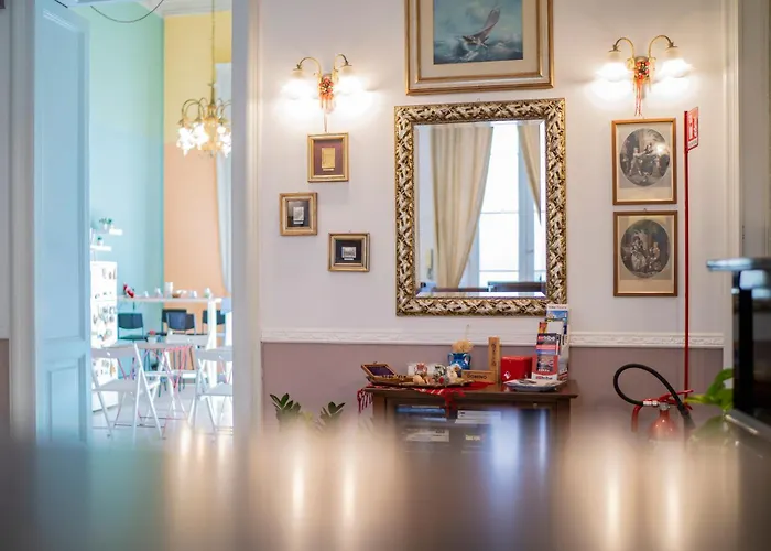 Hotel with view: San Demetrio