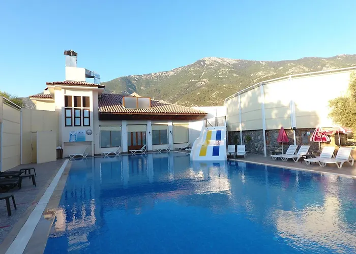 4 sterren hotel: Zehra Tatil Koeyue