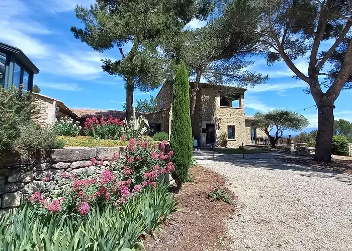 Le Bastion des Papes