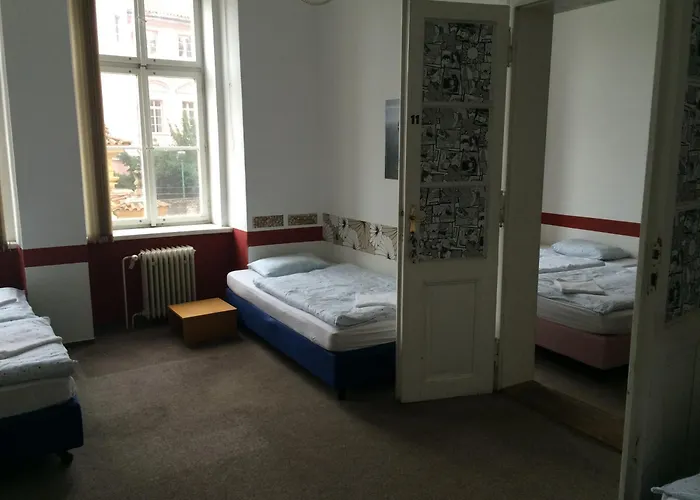  Charles Square Hostel