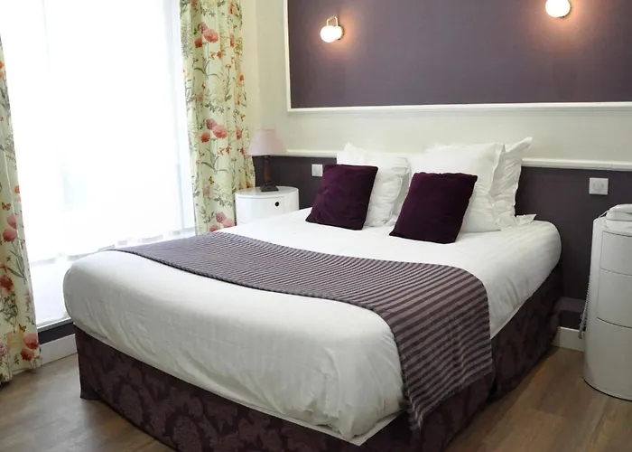 Hotel Des Arts - Cite Bergere