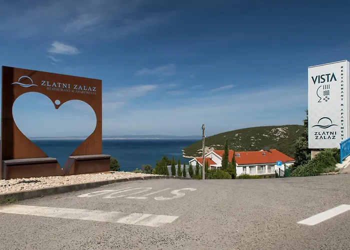 Zlatni Zalaz,Apartments,Supetarska Draga