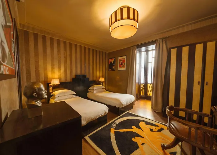  Villa Makassar