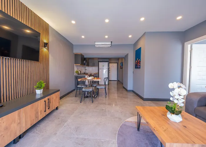 Apart hotel: Mrt Suites Lara