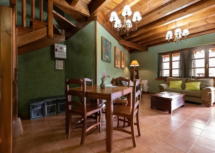 Apartamentos Rurales San Feliz Pola de Lena