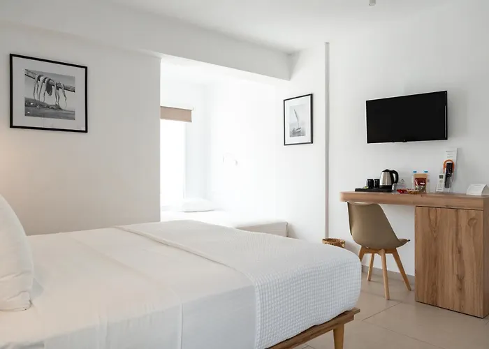 Sea Breeze Hotel
