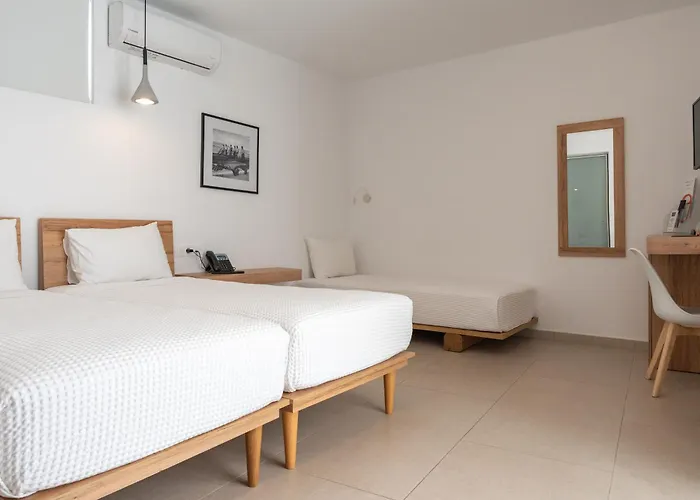 Sea Breeze Hotel