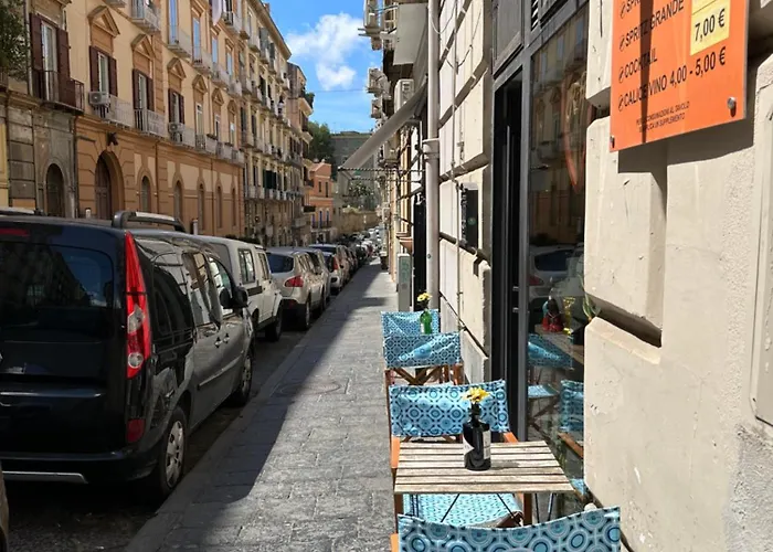 Hotel sulla spiaggia: Martucci 83