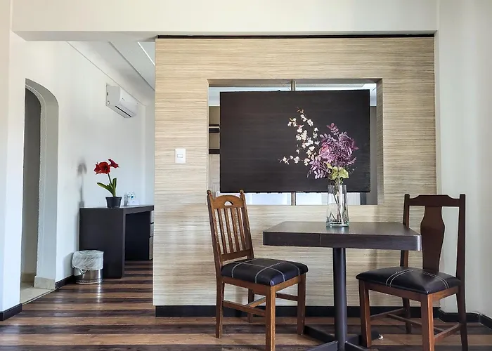 Pet Friendly hotel: Hotel Paseo De La Presa