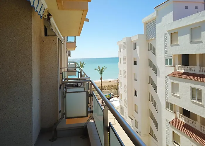 Apartamentos Surfing 3000