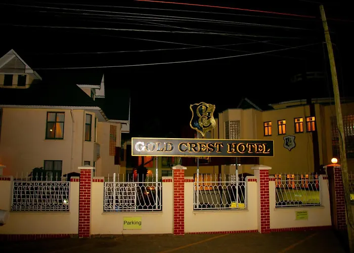 Hotel mit Pool: Gold Crest Hotel - Arusha