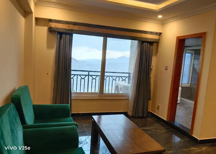 Hotel: Faletti'S Grand Hotel Murree