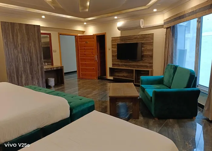 Hotel: Faletti'S Grand Hotel Murree