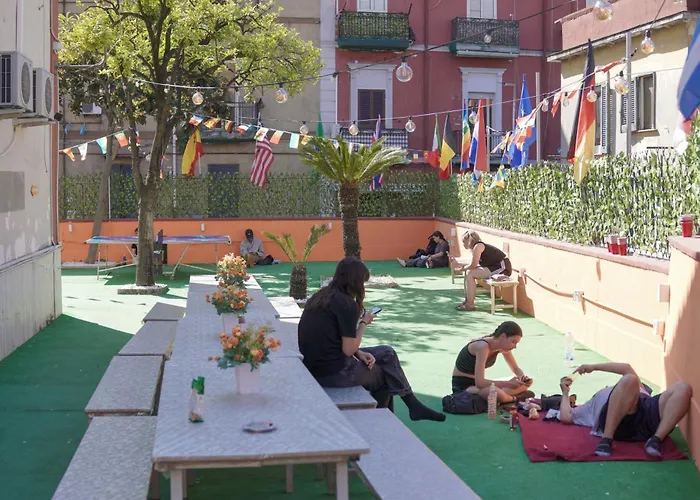 Naples Experience Hostel - Age Limit 18-28