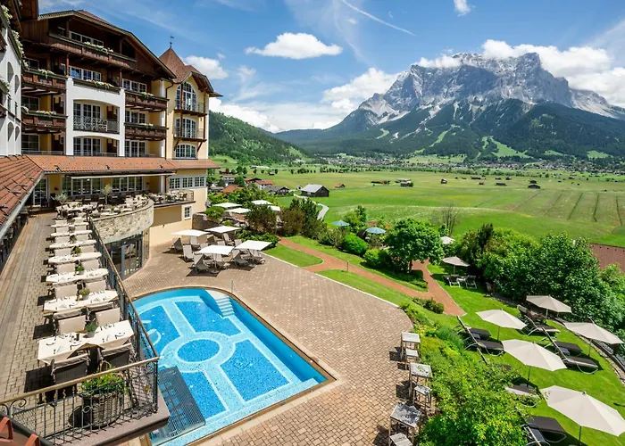 4 star hotel: Hotel Post Lermoos Superior