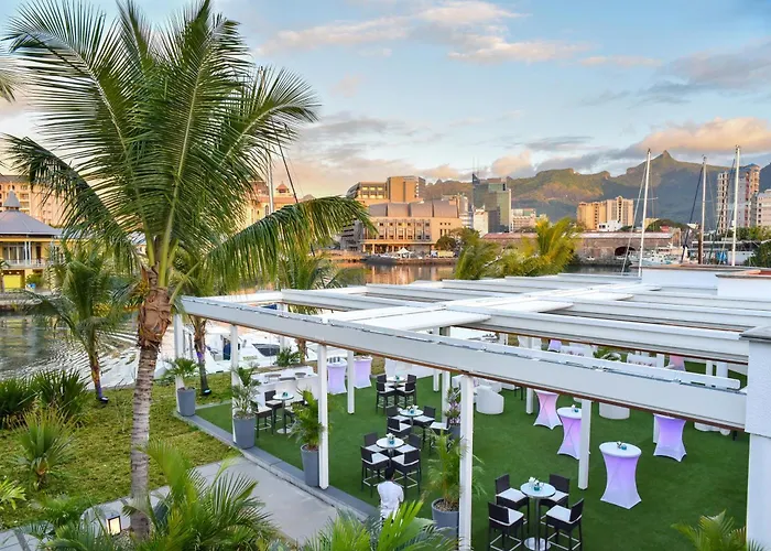 Le Suffren Hotel & Marina