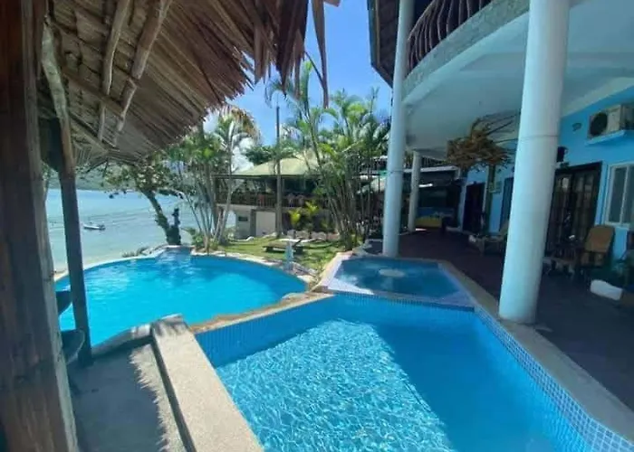 Dolphinbay Beachfront Resort