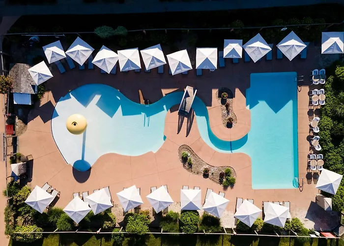 Riviera Beach Resort
