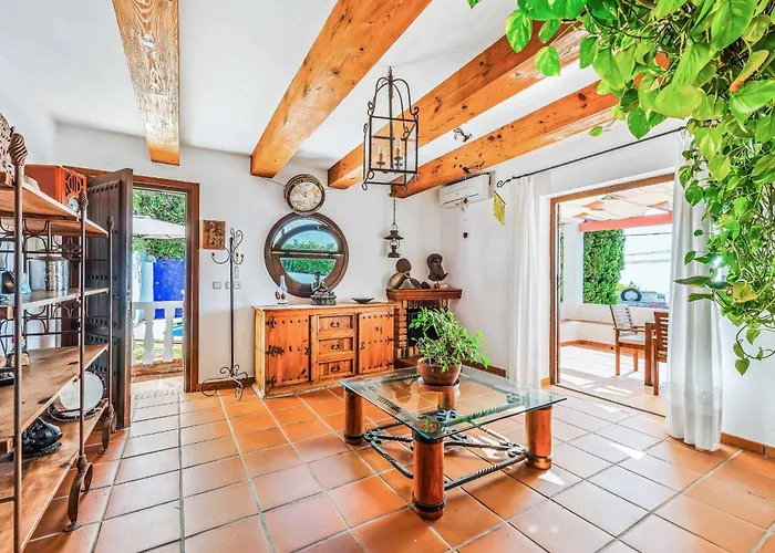 Villa: Villa Capistrano