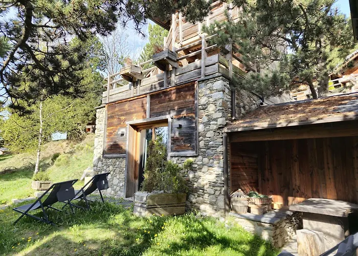 Hôtel accueillant les animaux: Les Chalets Secrets-Font Romeu