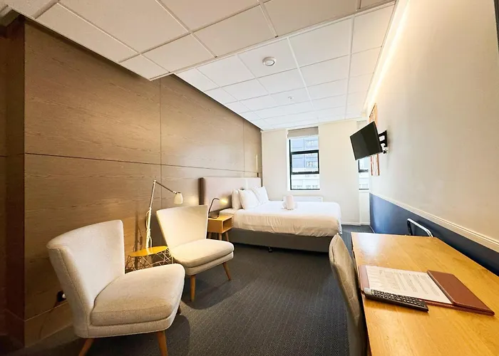 Cheap hotel: Park Hotel, Lambton Quay