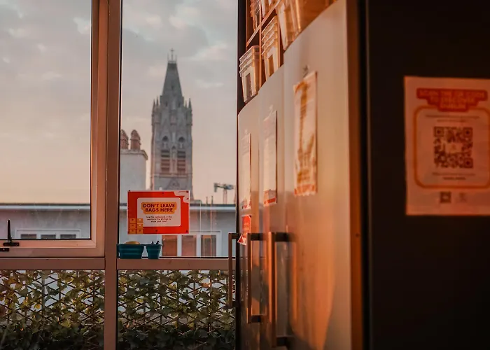 Garden Lane Backpackers