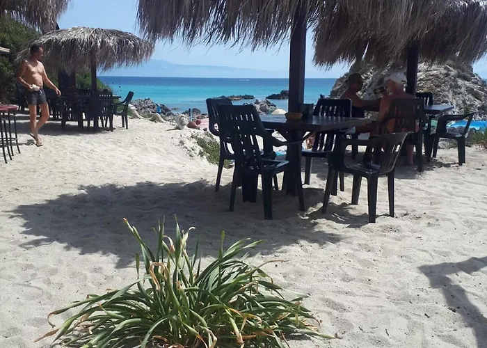 Turri Rooms And Restaurant