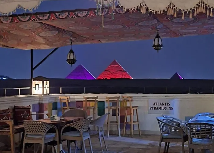 Guest house: Atlantis Pyramids Inn