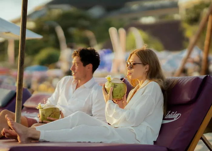 Luxury hotel only: Horison Ultima Seminyak Bali - Chse Certified