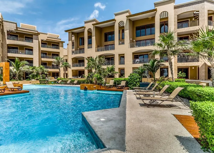 Residences El Faro, Surf 201