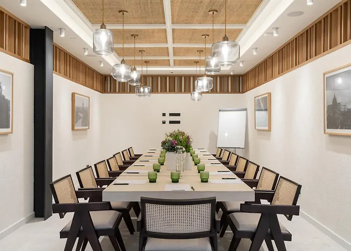 Hotel de 5 estrellas: Sercotel EsteOeste