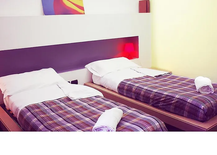 M&J Place Hostel Rome