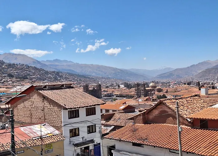 Intro Hostels Cusco