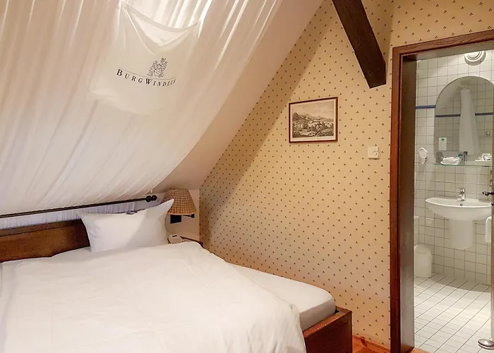  Burg Windeck ***S