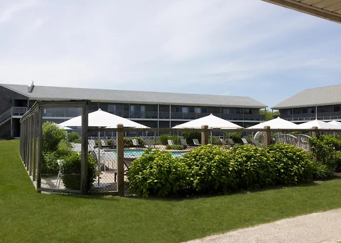 Riviera Beach Resort