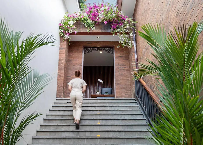 Hôtel pour familles: Kayumas Seminyak Resort