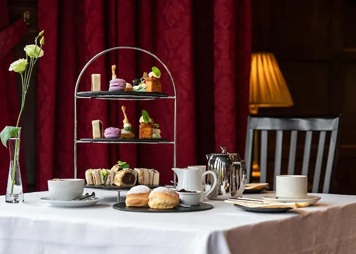 Villa: Bunchrew House Hotel