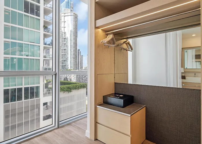 Beach hotel: The Grayson Hotel Miami Downtown