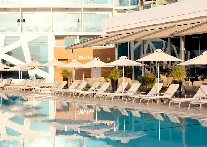 4 Sterne Hotels Amethyst Napa & Spa