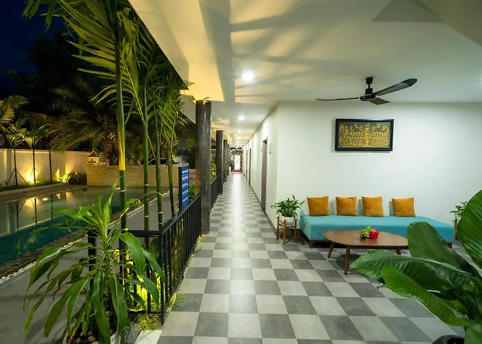 Pet Friendly hotel: Lh Residence 752
