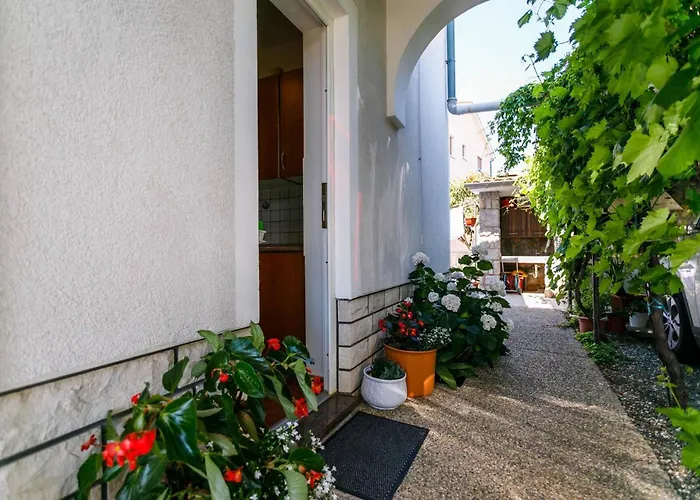 Apartments Paradiso