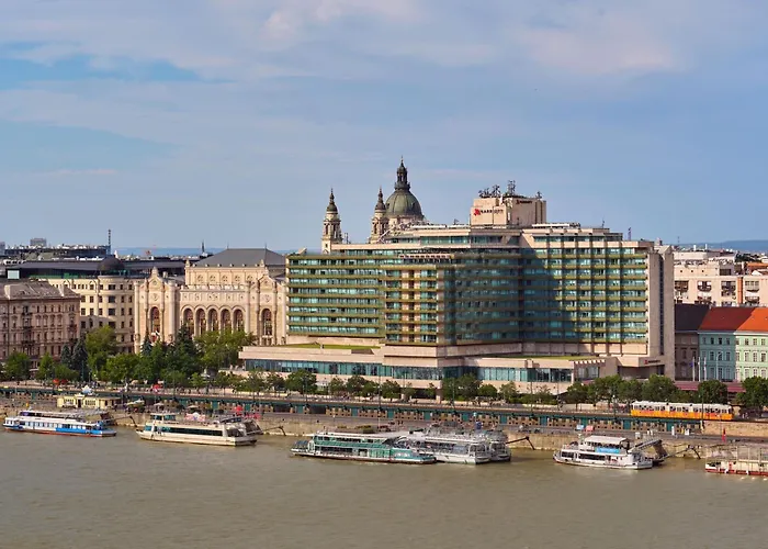 Boutique hotel only: Budapest Marriott Hotel