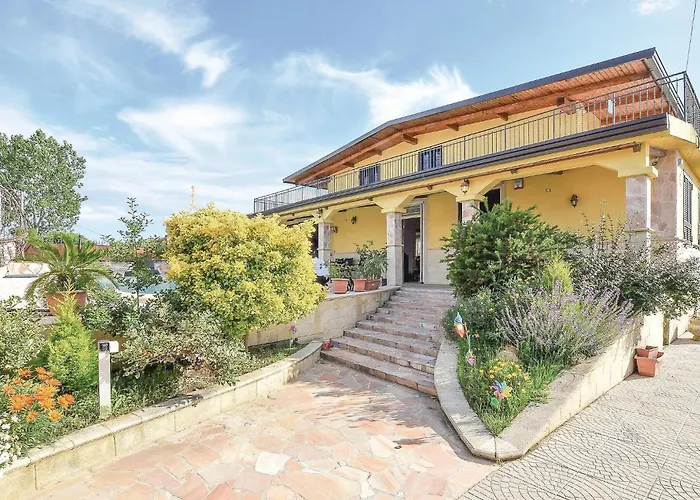 Amazing Home In Torre Di Pescopaganoce