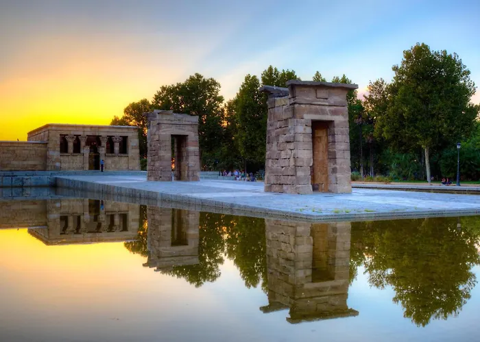 Debod Hostel